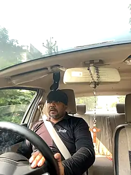 Dick 6inches online show from October 25, 2025, 4:31 am