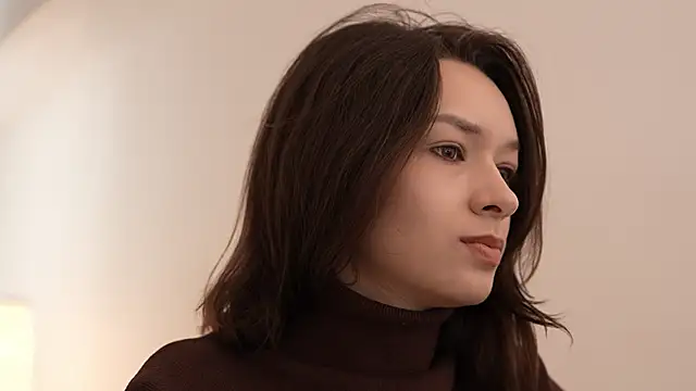 Snapshot of VivianLy_ chatting on February 21, 2025, 7:45 am VivianLy online show from February 21, 2025, 7:45 am