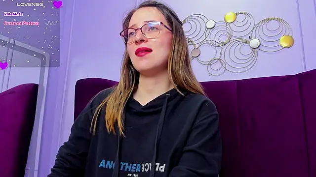 Snapshot of AmbeerWood_ chatting on March 14, 2025, 6:07 pm AmbeerWood online show from March 14, 2025, 6:07 pm