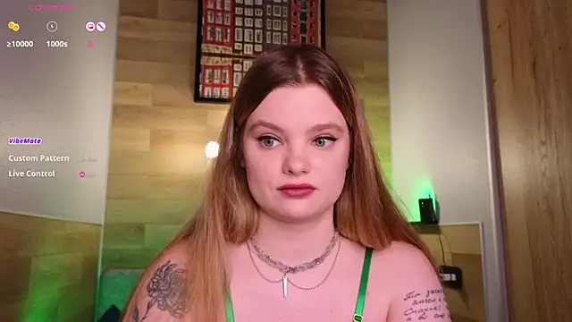 Snapshot of Hottie_Jane chatting on January 19, 2025, 4:04 pm Hottie Jane online show from January 19, 2025, 4:04 pm