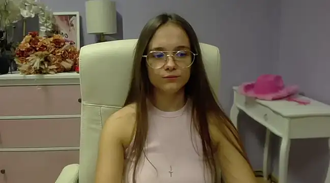 Snapshot of dirtyxEmily chatting on January 15, 2025, 11:00 am dirtyxEmily online show from January 15, 2025, 11:00 am