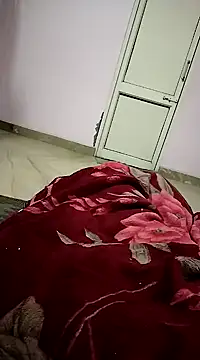 Snapshot of Sanny212 chatting on December 12, 2024, 1:39 pm Sanny212 online show from December 12, 2024, 1:39 pm