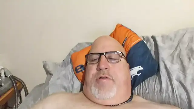 Bigbear0563 online show from March 16, 2025, 3:28 pm