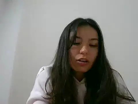 Snapshot of _andygirl chatting on October 21, 2025, 1:06 am andygirl online show from October 21, 2025, 1:06 am