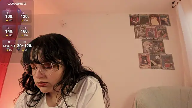 lylah brosst online show from March 19, 2025, 9:58 pm