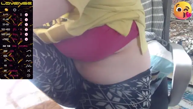 Snapshot of sweetbbabe chatting on September 20, 2025, 11:00 am sweetbbabe online show from September 20, 2025, 11:00 am