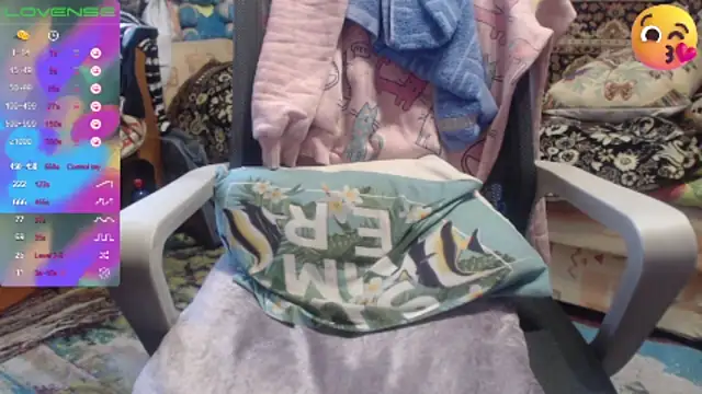 Snapshot of sweetbbabe chatting on November 29, 2025, 11:46 am sweetbbabe online show from November 29, 2025, 11:46 am