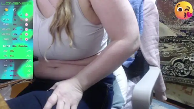 Snapshot of sweetbbabe chatting on December 1, 2025, 8:36 pm sweetbbabe online show from December 1, 2025, 8:36 pm