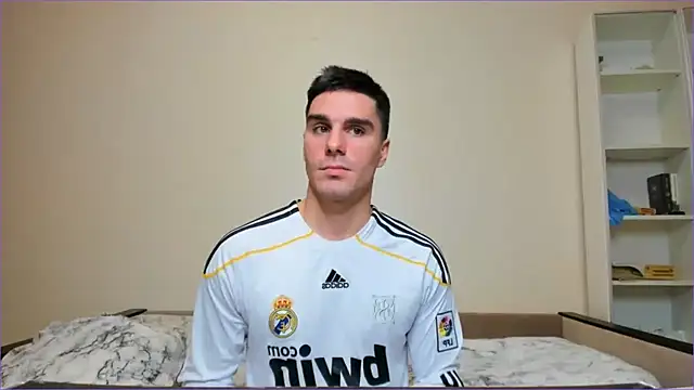 Snapshot of sam_huston chatting on December 24, 2024, 9:11 pm sam huston online show from December 24, 2024, 9:11 pm