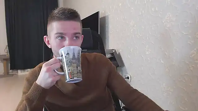 Marselle Laker online show from January 25, 2025, 4:56 am