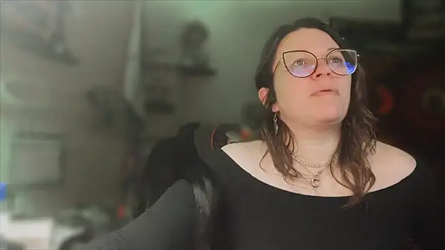 Snapshot of spunlikecottoncandy chatting on December 2, 2025, 11:11 pm spunlikecottoncandy online show from December 2, 2025, 11:11 pm