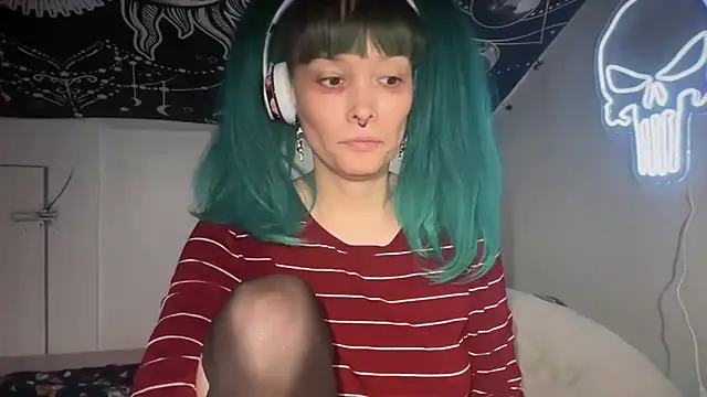 Snapshot of FRRANNKIE chatting on December 27, 2024, 3:53 am FRRANNKIE online show from December 27, 2024, 3:53 am