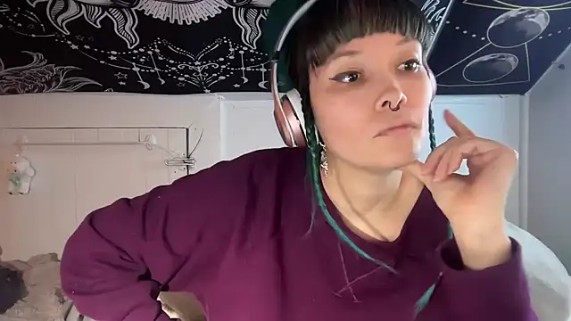 Snapshot of FRRANNKIE chatting on January 21, 2025, 10:51 pm FRRANNKIE online show from January 21, 2025, 10:51 pm