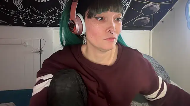 Snapshot of FRRANNKIE chatting on January 25, 2025, 6:12 am FRRANNKIE online show from January 25, 2025, 6:12 am