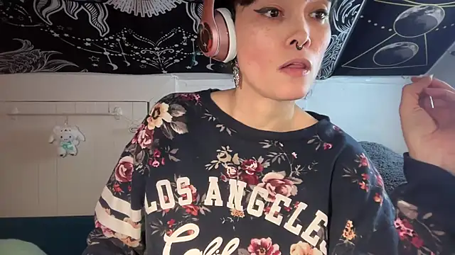 Snapshot of FRRANNKIE chatting on January 26, 2025, 6:07 am FRRANNKIE online show from January 26, 2025, 6:07 am