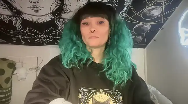 Snapshot of FRRANNKIE chatting on March 3, 2025, 6:55 pm FRRANNKIE online show from March 3, 2025, 6:55 pm