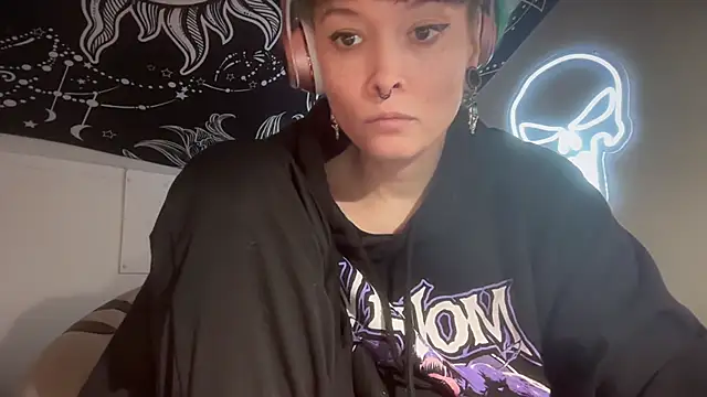 Snapshot of FRRANNKIE chatting on March 22, 2025, 10:39 am FRRANNKIE online show from March 22, 2025, 10:39 am