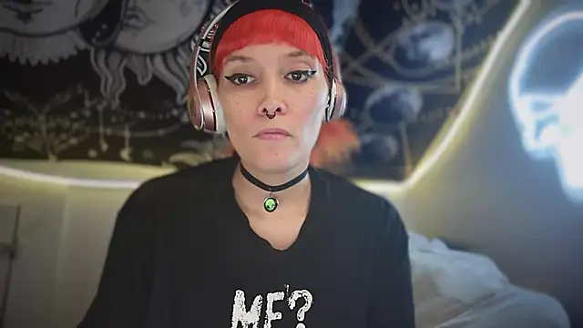 Snapshot of FRRANNKIE chatting on September 22, 2025, 11:23 am FRRANNKIE online show from September 22, 2025, 11:23 am