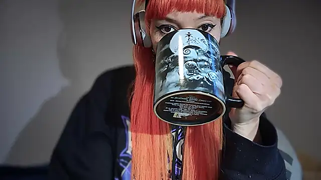 Snapshot of FRRANNKIE chatting on November 7, 2025, 9:15 pm FRRANNKIE online show from November 7, 2025, 9:15 pm