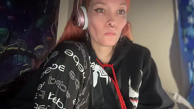 Snapshot of FRRANNKIE chatting on December 13, 2025, 7:53 pm FRRANNKIE online show from December 13, 2025, 7:53 pm