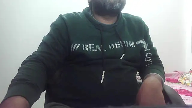 rentarob online show from February 4, 2025, 6:38 pm