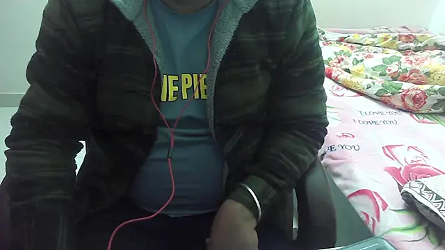 rentarob online show from February 6, 2025, 4:25 pm