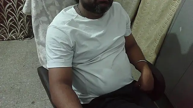 rentarob online show from October 21, 2025, 8:15 am