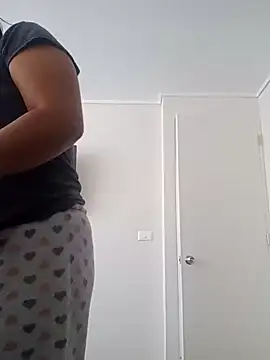 Snapshot of Morenitha-XXX chatting on December 10, 2024, 12:49 pm Morenitha-XXX online show from December 10, 2024, 12:49 pm