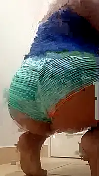 Snapshot of Morenitha-XXX chatting on February 17, 2025, 6:37 pm Morenitha-XXX online show from February 17, 2025, 6:37 pm