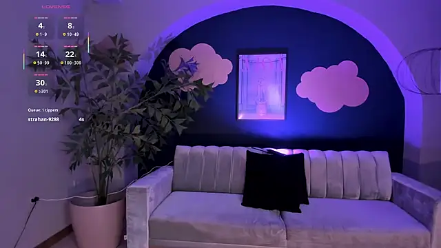 Snapshot of BiancaPierce chatting on March 1, 2025, 6:00 pm BiancaPierce online show from March 1, 2025, 6:00 pm