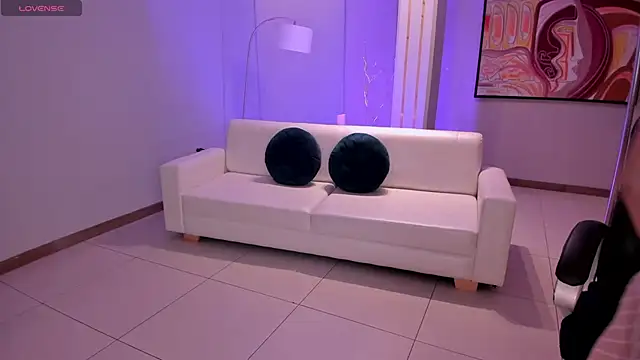 Snapshot of BiancaPierce chatting on March 3, 2025, 11:33 am BiancaPierce online show from March 3, 2025, 11:33 am