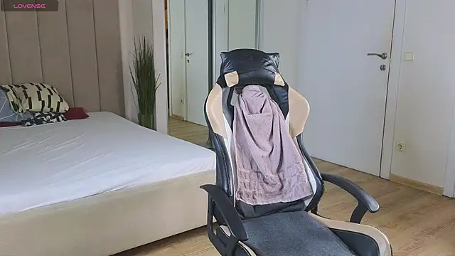 more  than  love online show from September 23, 2025, 5:43 am