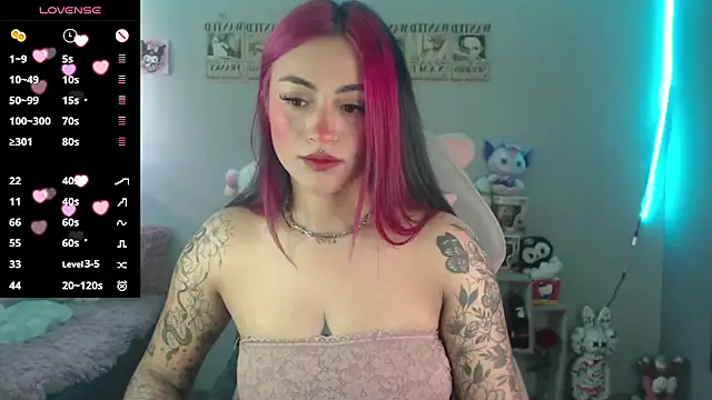 Snapshot of abbie_stone chatting on November 7, 2025, 4:07 pm abbie stone online show from November 7, 2025, 4:07 pm