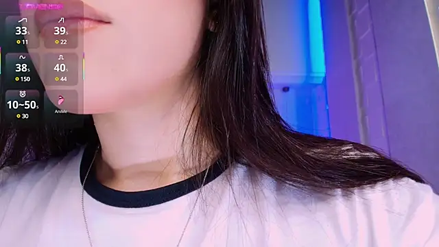 nathalie rivers online show from March 4, 2025, 3:44 am