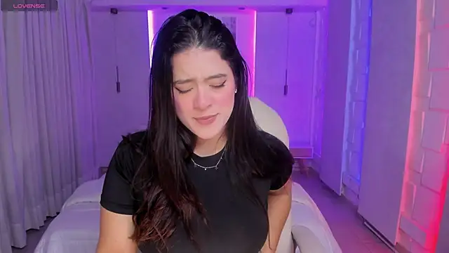 nathalie rivers online show from November 4, 2025, 11:20 am