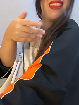 Snapshot of Mayacrayzi chatting on January 30, 2025, 12:16 pm Mayacrayzi online show from January 30, 2025, 12:16 pm