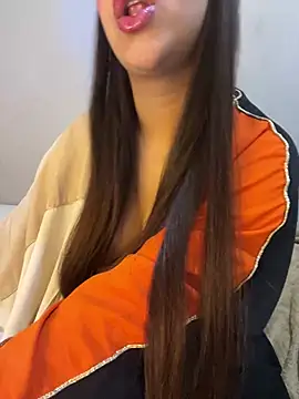 Snapshot of Mayacrayzi chatting on February 11, 2025, 9:42 am Mayacrayzi online show from February 11, 2025, 9:42 am