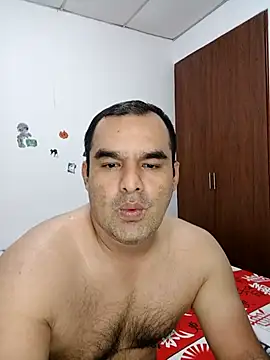 Snapshot of Angeelus2 chatting on November 30, 2025, 2:04 am Angeelus2 online show from November 30, 2025, 2:04 am