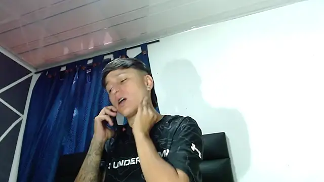 Tamarahryan online show from October 7, 2025, 1:19 pm