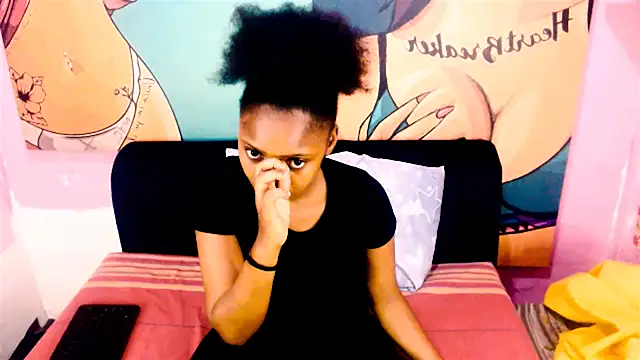 EroticDesiresxxx online show from September 30, 2025, 4:34 pm