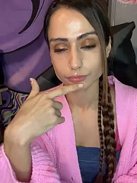 Snapshot of LaPetitechienne1 chatting on January 5, 2025, 1:36 pm LaPetitechienne1 online show from January 5, 2025, 1:36 pm