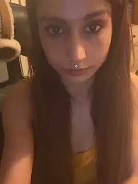 Snapshot of LaPetitechienne1 chatting on February 3, 2025, 8:57 pm LaPetitechienne1 online show from February 3, 2025, 8:57 pm