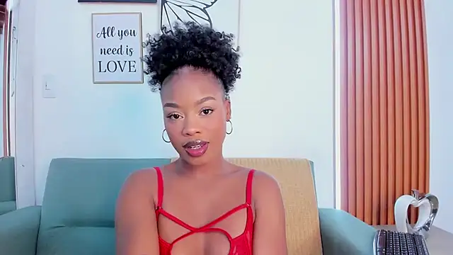 Snapshot of Madiison_Cooper chatting on September 21, 2025, 4:30 pm Madiison Cooper online show from September 21, 2025, 4:30 pm