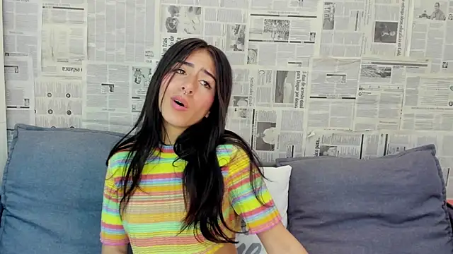 Snapshot of Mhelanny2 chatting on January 25, 2025, 6:24 pm Mhelanny2 online show from January 25, 2025, 6:24 pm