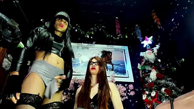 Snapshot of latintransbigcum chatting on January 23, 2025, 7:29 pm latintransbigcum online show from January 23, 2025, 7:29 pm