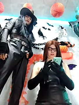 Snapshot of latintransbigcum chatting on October 30, 2025, 3:35 pm latintransbigcum online show from October 30, 2025, 3:35 pm