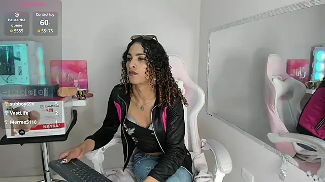 Snapshot of StefanyMiler chatting on March 22, 2025, 7:36 am StefanyMiler online show from March 22, 2025, 7:36 am