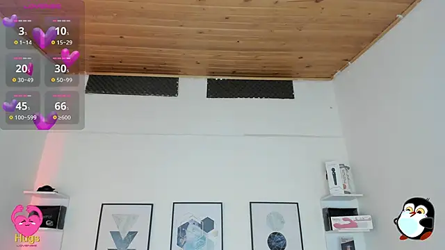 cristal  hot 1 online show from February 21, 2025, 4:07 am