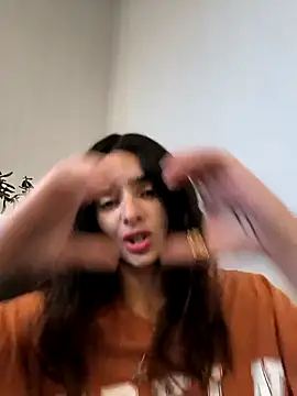 Snapshot of Sam_Sara chatting on March 21, 2025, 4:51 pm Sam Sara online show from March 21, 2025, 4:51 pm