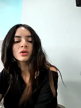 Snapshot of Sam_Sara chatting on March 22, 2025, 2:25 pm Sam Sara online show from March 22, 2025, 2:25 pm